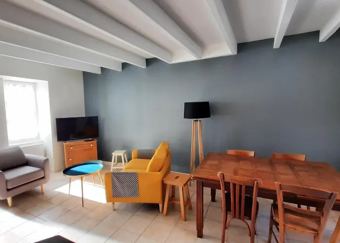 Maison De Pecheur Renovee Avec Cour Proche Du Port レ・サ​​ーブル・ドロンヌ